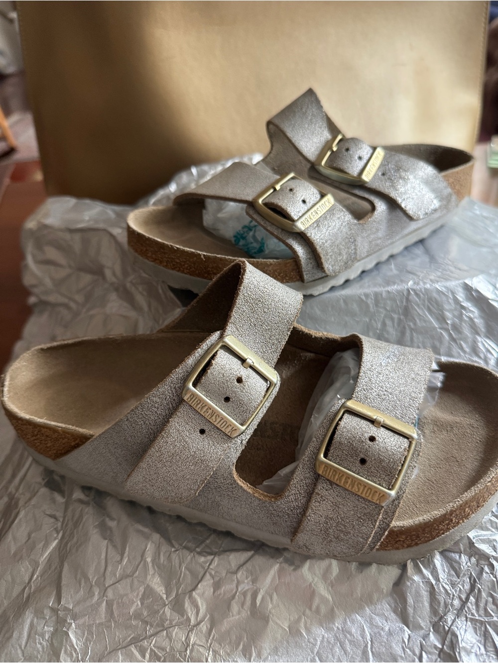 Birkenstock Arizona Sandal in  washed Metallic silver Size 35/4-4.5